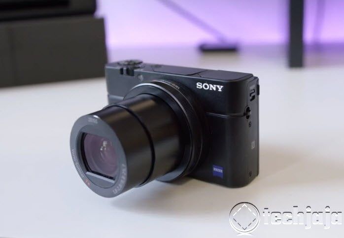 Sony RX100 MK III_camera